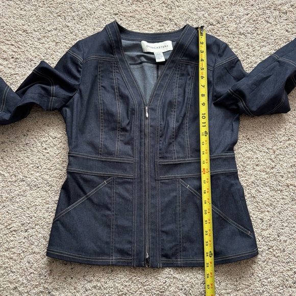 Doncaster fitted women’s blue denim zip-up jacket with pockets, size L - Picture 8 of 10